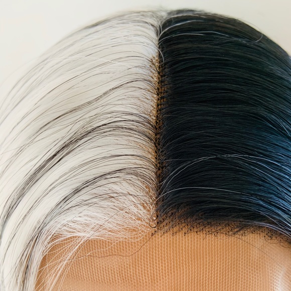 Gorgeous White & Black Versatile 13x2.5 Lace Front Wig for Daily Wear or Events - Picture 6 of 13